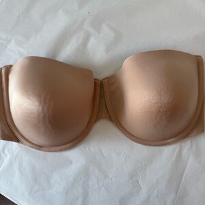 SPANX Size 38D Tan Strapless Underwire Bra